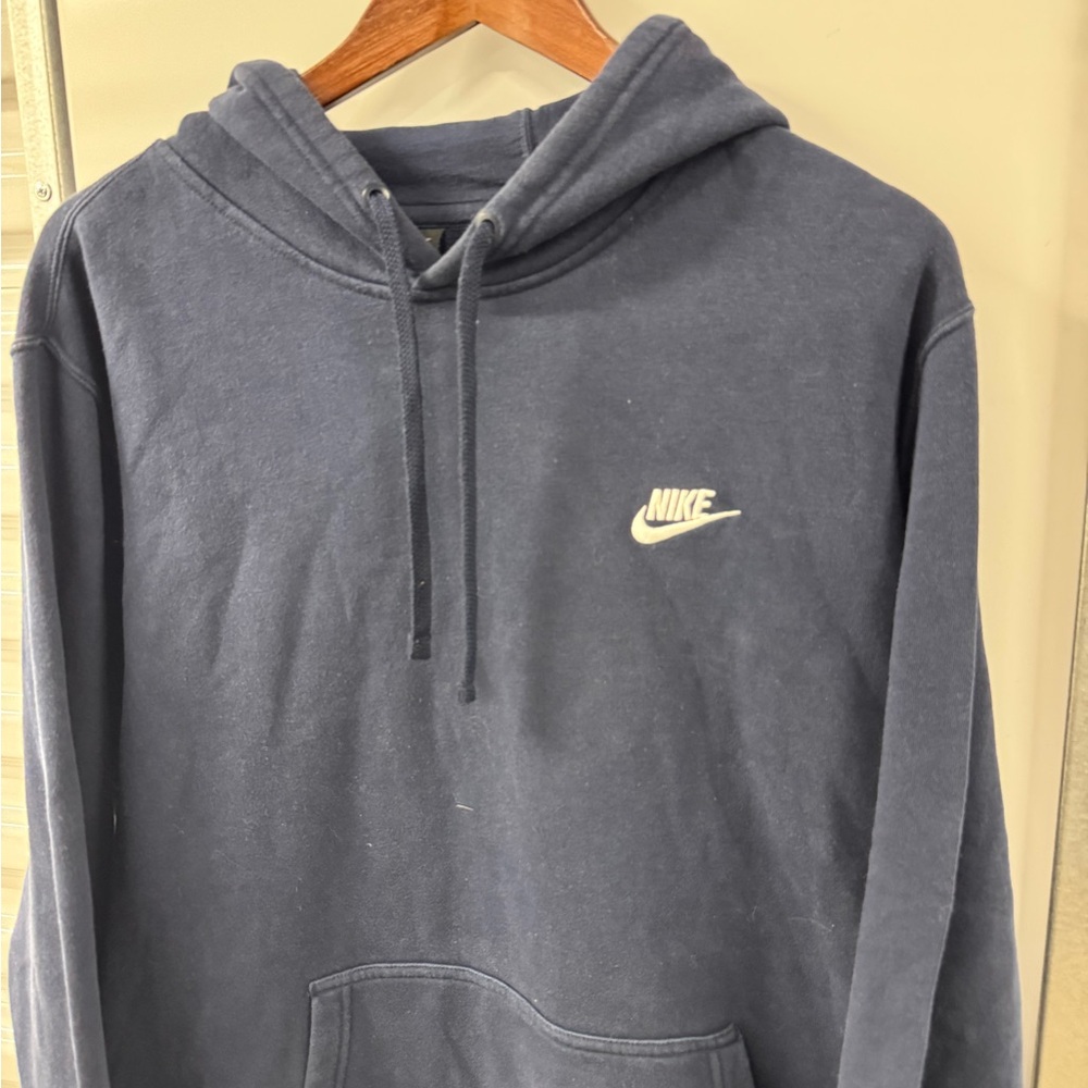 Nike Men's Dark Blue Hoodie - Picture 3 of 8